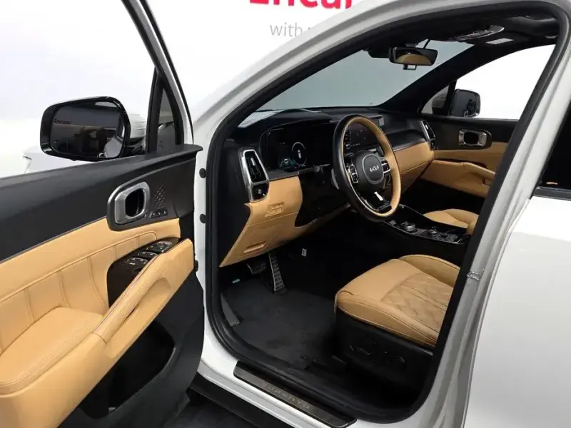 2023 Kia Sorento с пробегом 39 708 км