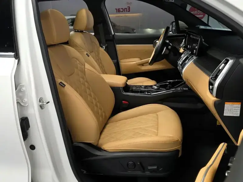 2023 Kia Sorento с пробегом 39 708 км