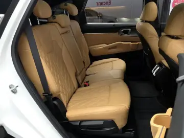 2023 Kia Sorento с пробегом 39 708 км