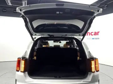 2023 Kia Sorento с пробегом 39 708 км