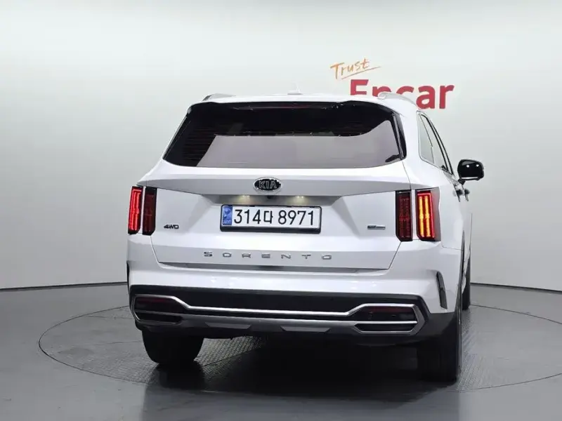 2021 Kia Sorento с пробегом 105 747 км