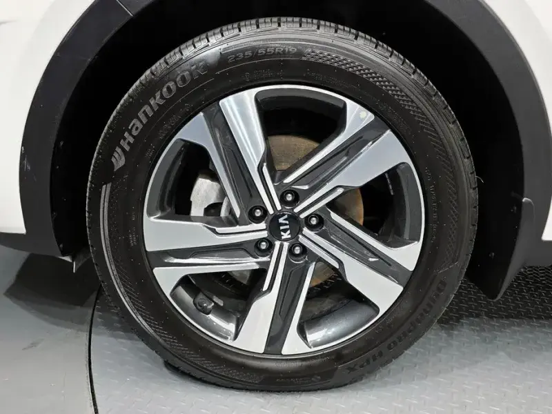 2021 Kia Sorento с пробегом 105 747 км