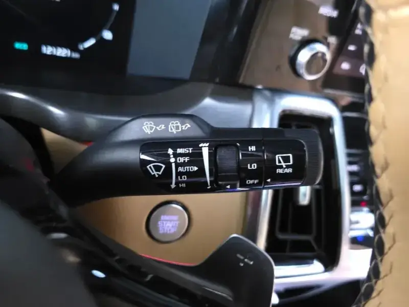 2020 Kia Sorento с пробегом 121 221 км