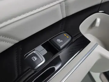 2023 Kia Sorento с пробегом 54 187 км