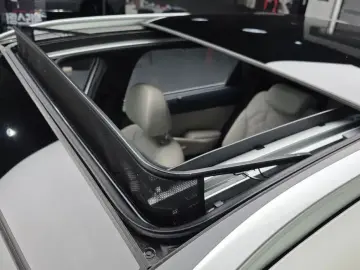 2023 Kia Sorento с пробегом 54 187 км