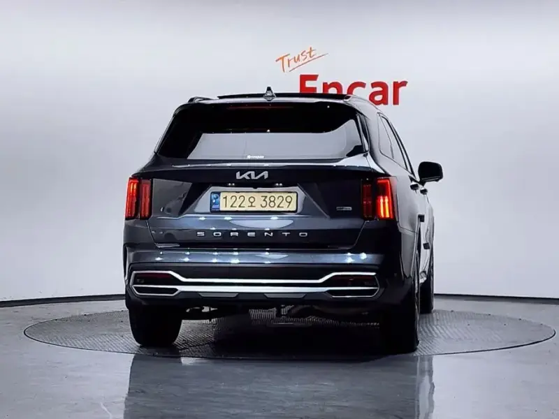 2022 Kia Sorento с пробегом 115 096 км