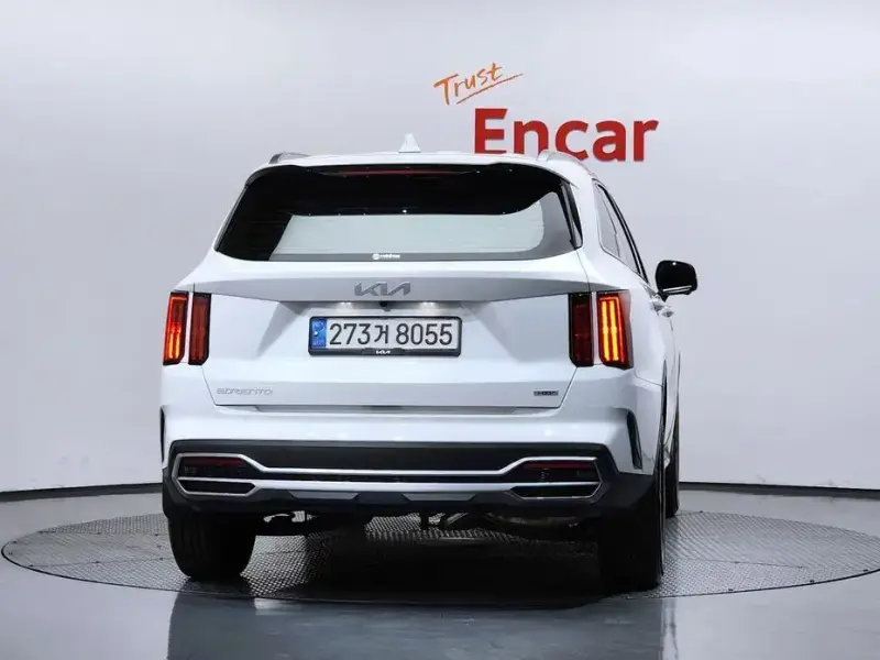 2022 Kia Sorento с пробегом 27 804 км