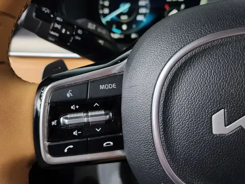 2022 Kia Sorento с пробегом 27 804 км