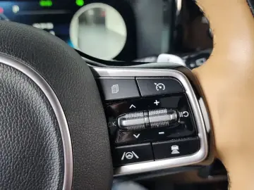 2022 Kia Sorento с пробегом 27 804 км