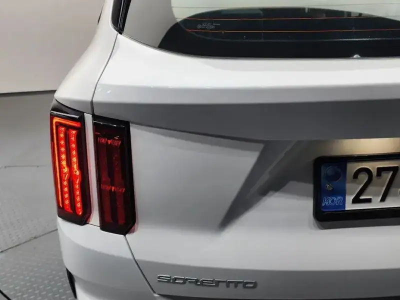 2022 Kia Sorento с пробегом 27 804 км