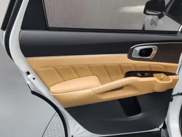 2022 Kia Sorento с пробегом 27 804 км