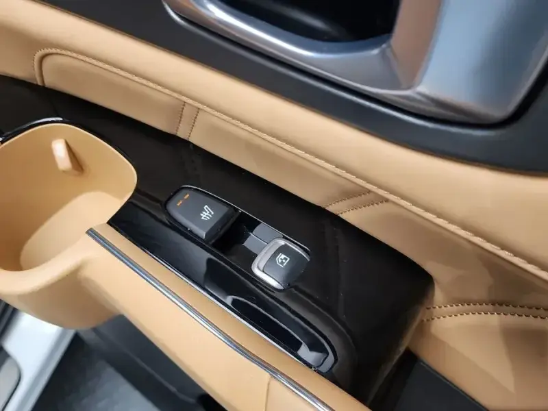 2022 Kia Sorento с пробегом 27 804 км