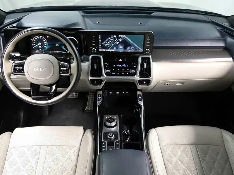 2022 Kia Sorento с пробегом 42 959 км