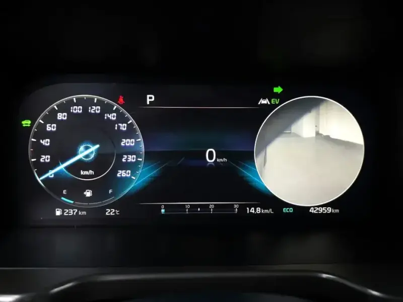 2022 Kia Sorento с пробегом 42 959 км