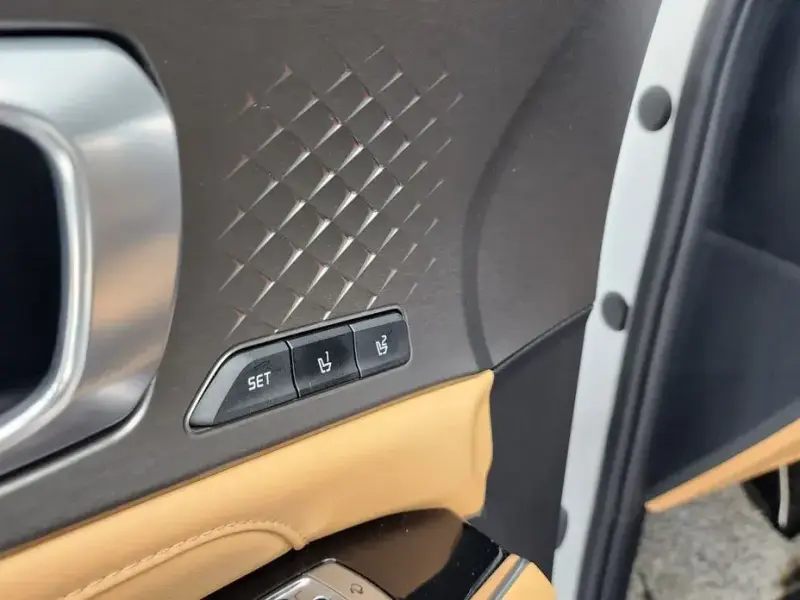 2022 Kia Sorento с пробегом 27 804 км