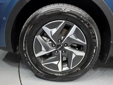 2023 Kia Sorento с пробегом 33 691 км