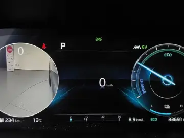 2023 Kia Sorento с пробегом 33 691 км