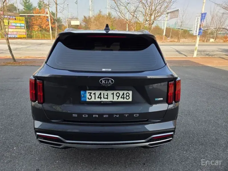 2021 Kia Sorento с пробегом 128 000 км