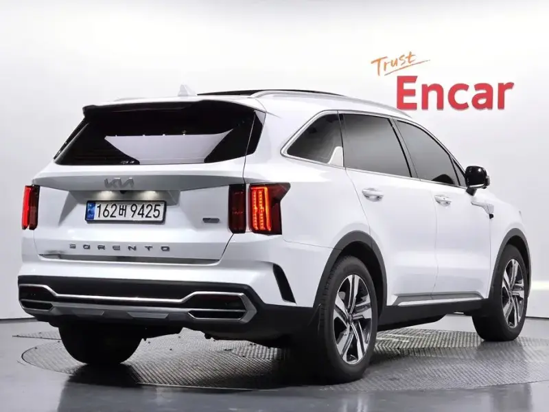 2022 Kia Sorento с пробегом 93 988 км