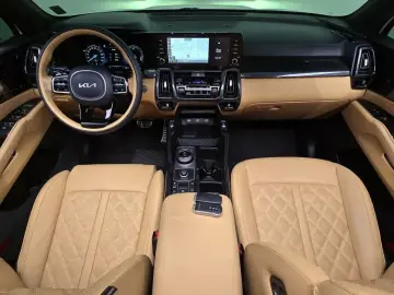 2022 Kia Sorento с пробегом 93 988 км