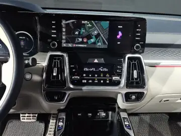 2021 Kia Sorento с пробегом 76 856 км