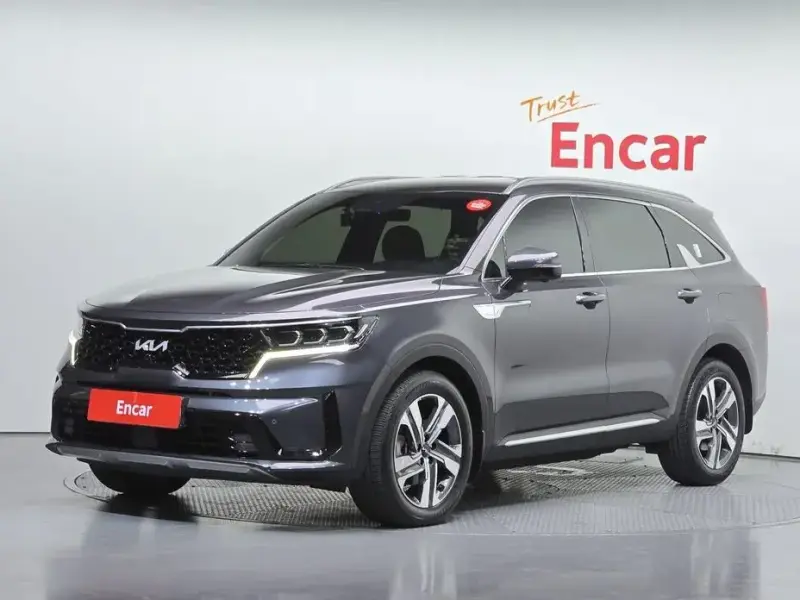 2023 Kia Sorento с пробегом 61 753 км
