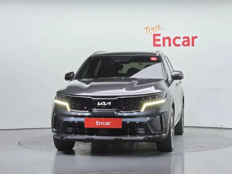 2023 Kia Sorento с пробегом 61 753 км
