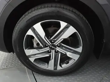 2023 Kia Sorento с пробегом 61 753 км