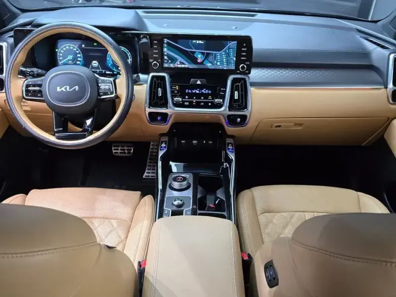 2023 Kia Sorento с пробегом 61 753 км