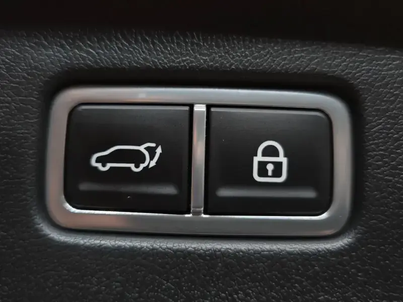 2023 Kia Sorento с пробегом 61 753 км