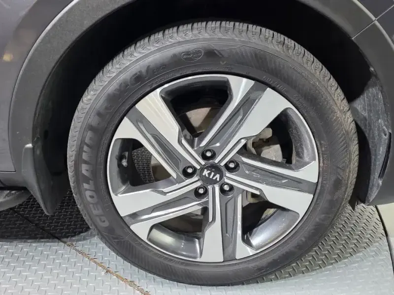 2020 Kia Sorento с пробегом 85 701 км
