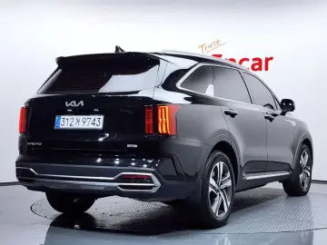 2023 Kia Sorento с пробегом 60 591 км