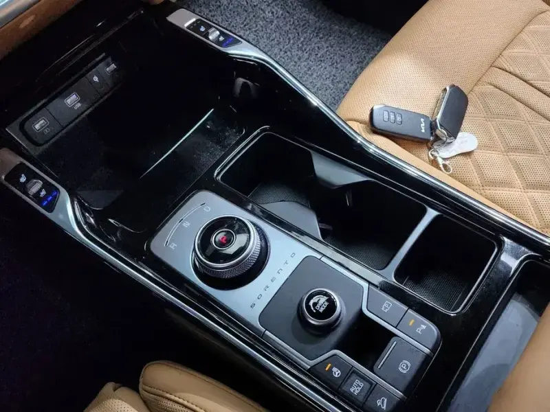 2023 Kia Sorento с пробегом 60 591 км