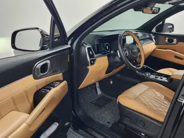 2023 Kia Sorento с пробегом 60 591 км