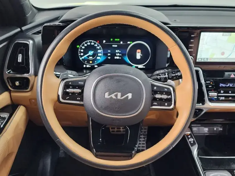 2023 Kia Sorento с пробегом 60 591 км