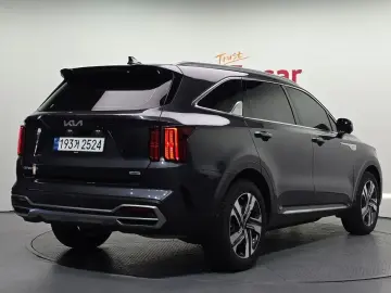 2023 Kia Sorento с пробегом 55 303 км