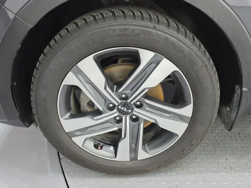 2023 Kia Sorento с пробегом 55 303 км