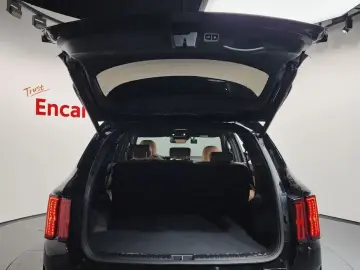 2023 Kia Sorento с пробегом 60 591 км