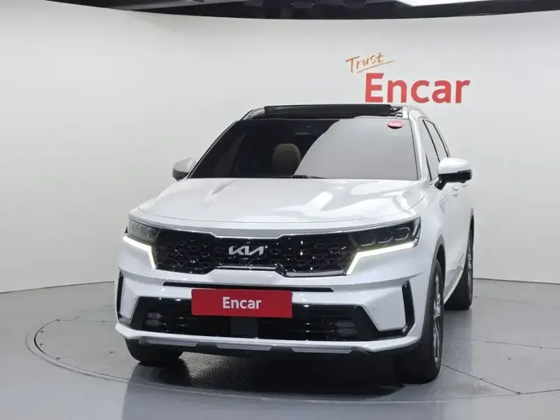 2023 Kia Sorento с пробегом 55 606 км