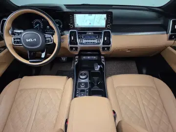 2023 Kia Sorento с пробегом 55 606 км