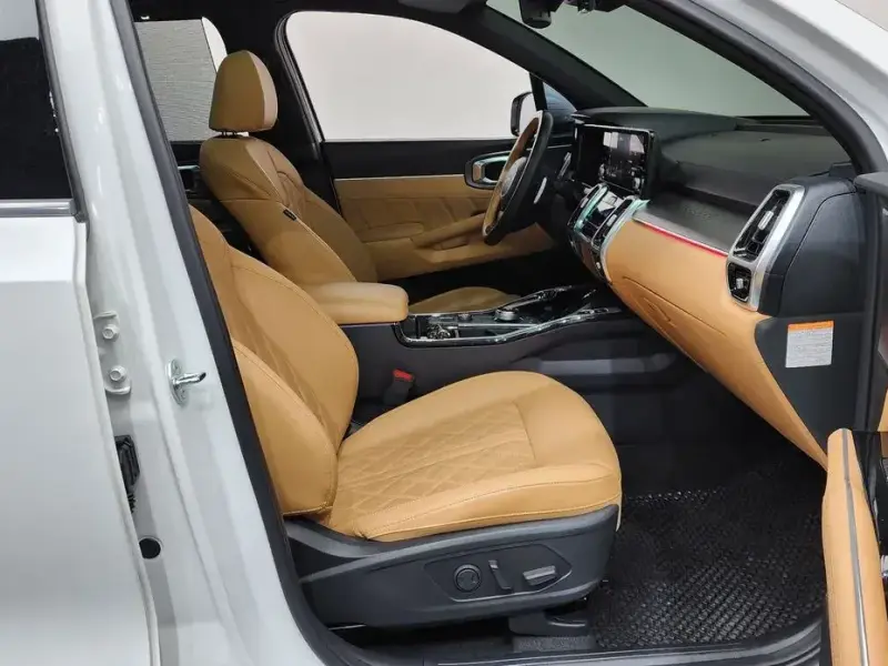 2023 Kia Sorento с пробегом 61 929 км