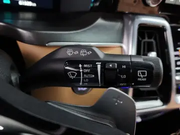 2023 Kia Sorento с пробегом 61 929 км