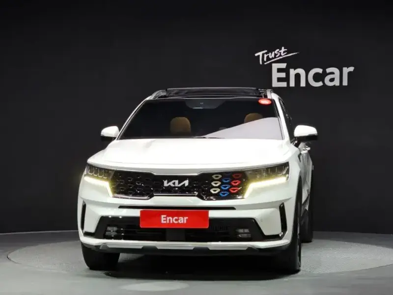 2023 Kia Sorento с пробегом 49 772 км