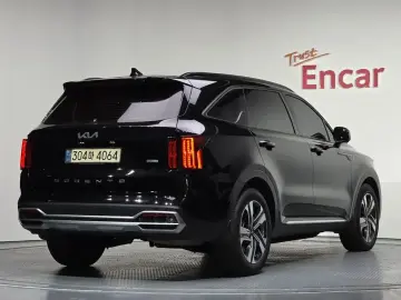 2022 Kia Sorento с пробегом 118 241 км
