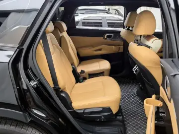 2022 Kia Sorento с пробегом 118 241 км