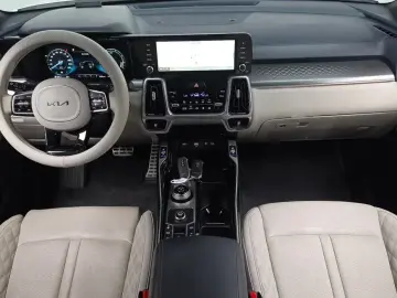 2023 Kia Sorento с пробегом 52 176 км