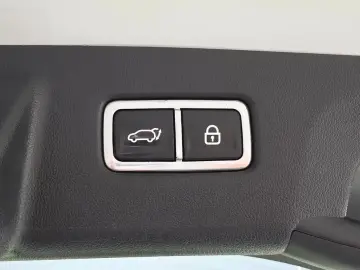 2023 Kia Sorento с пробегом 52 176 км
