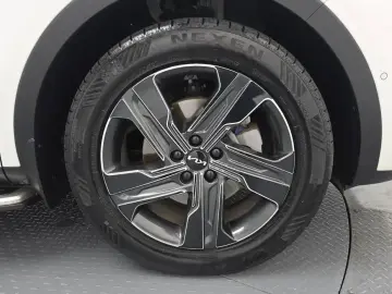 2023 Kia Sorento с пробегом 52 176 км