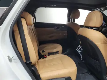 2022 Kia Sorento с пробегом 70 192 км