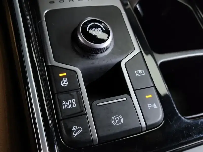 2022 Kia Sorento с пробегом 70 192 км